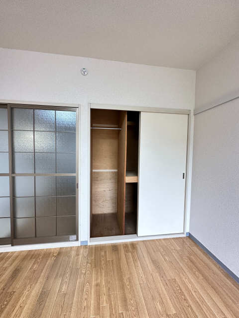 収納　※同タイプ